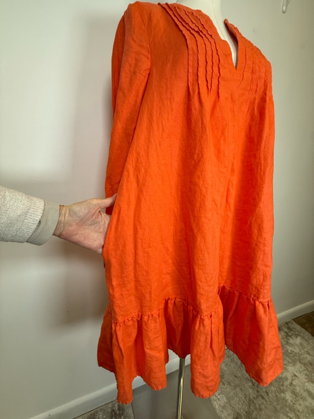 Boden Long-Sleeve Pintuck Tiered Linen Dress Ruffle Hem Pockets Women’s Size 4L - Picture 10 of 11
